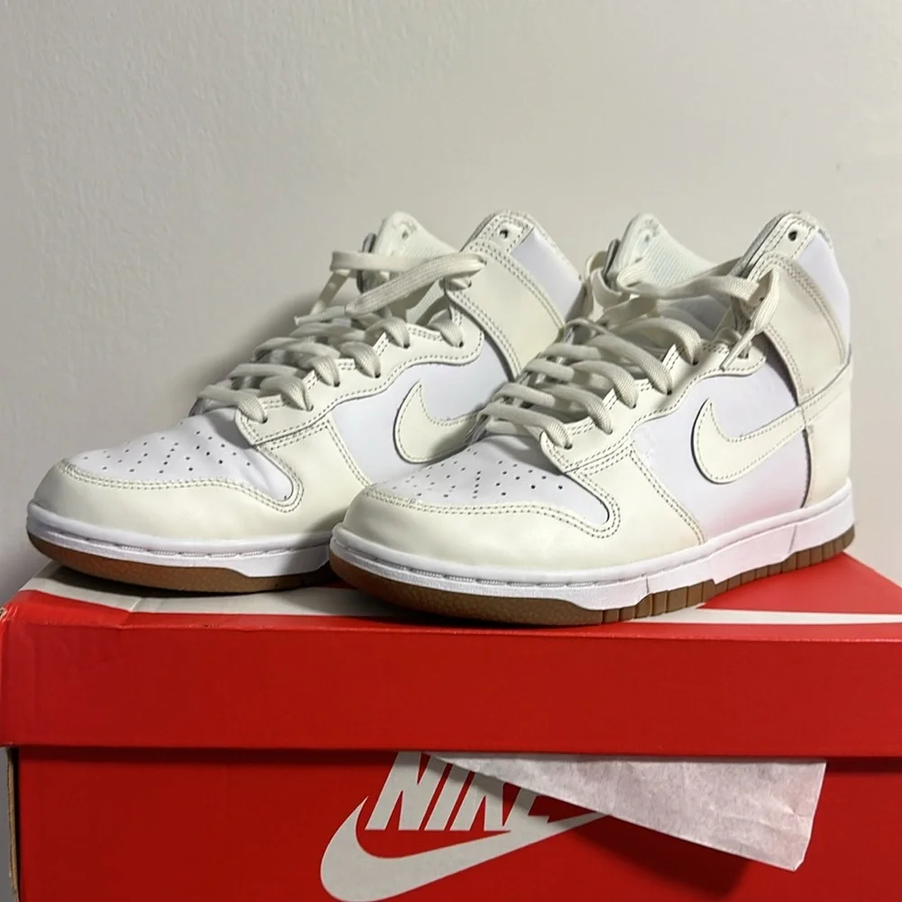 Brand new Nike Dunk Hight White/Salt-Gum Med Brown Women 7.5 Men 6 - Picture 5 of 6